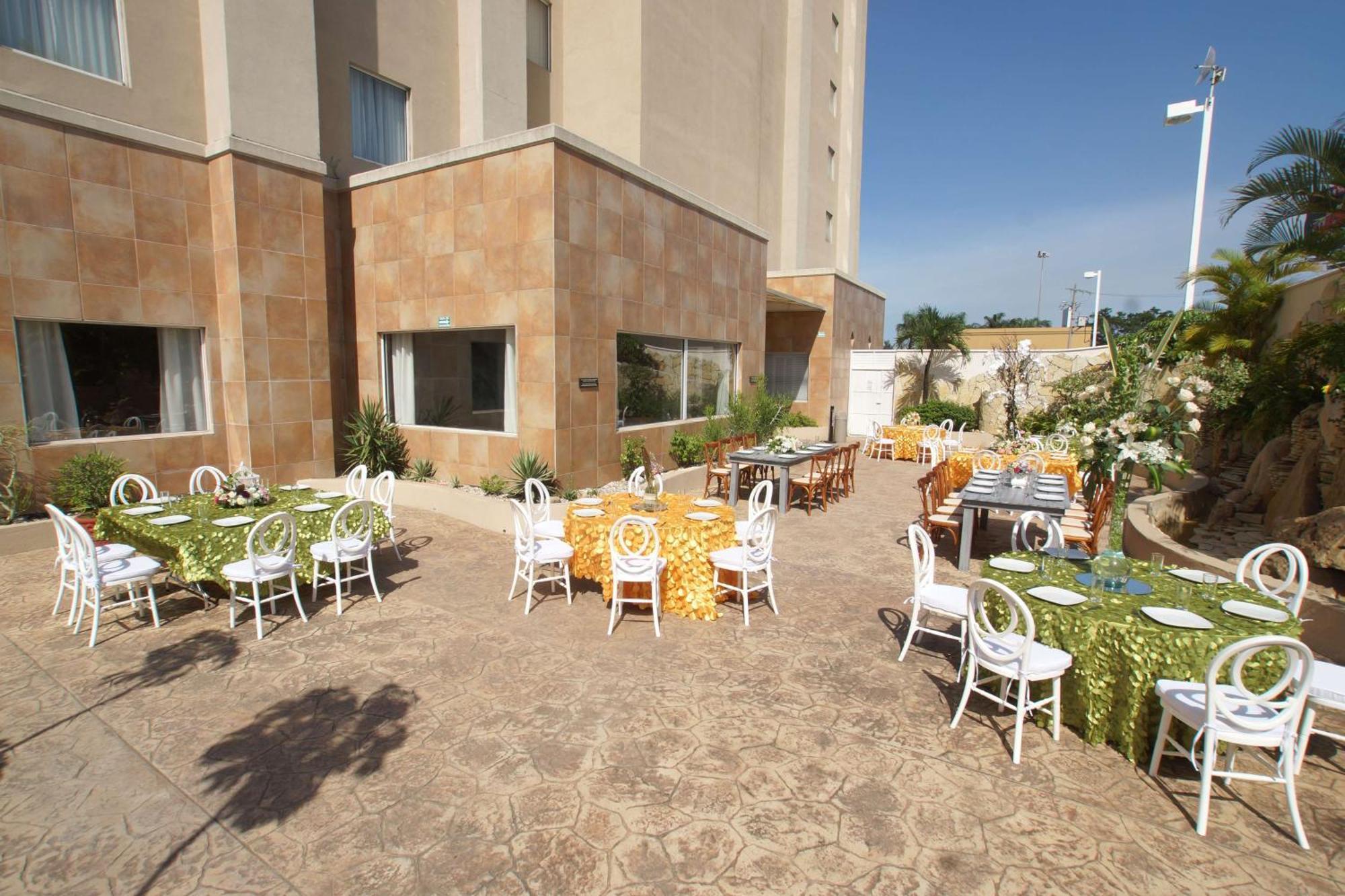 Hampton Inn Tampico Airport Luaran gambar