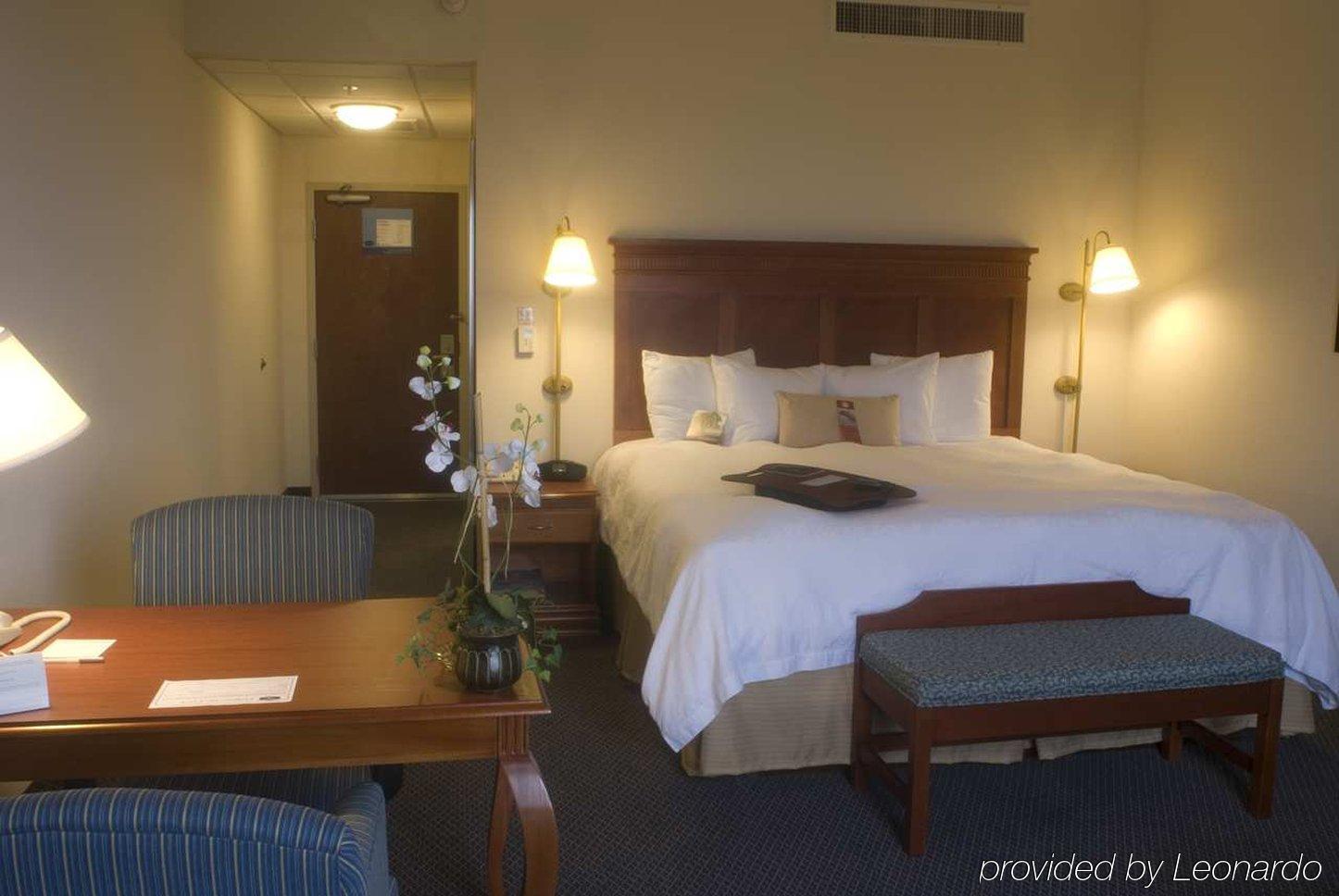 Hampton Inn Tampico Airport Bilik gambar
